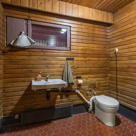 Aurora Ounas - Jacuzzi & Sauna, Next To Center *