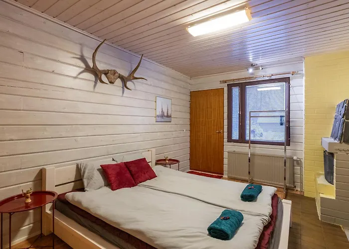 וילה Aurora Ounas - Jacuzzi & Sauna, Next To Center רובניימי