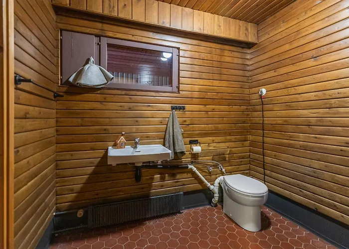 Aurora Ounas - Jacuzzi & Sauna, Next To Center *