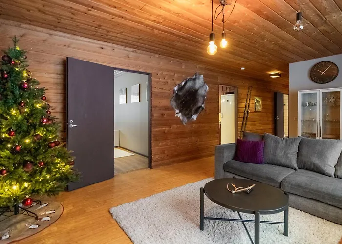 Aurora Ounas - Jacuzzi & Sauna, Next To Center וילה רובניימי